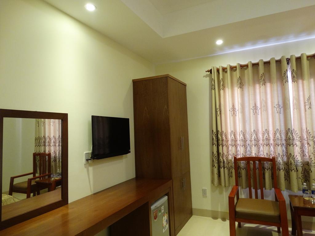 Hoa Vinh Hotel Ho Chi Minh-staden Exteriör bild